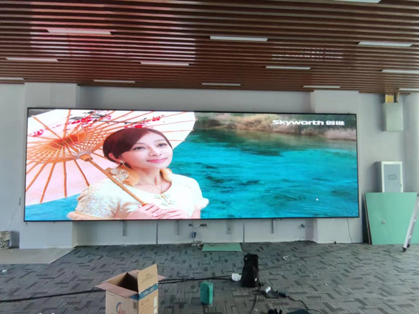 如皋P1.53led小间距屏安装案例